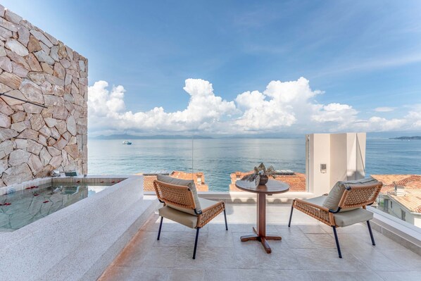 Superior Double Room | Balcony