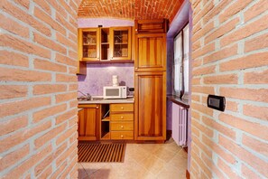 Interior - Apartment 'Centenario Affittacamere' with Wi-Fi and Air Conditioning (Fara Novarese)
