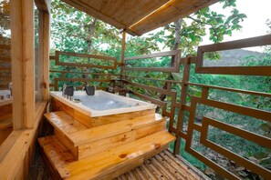 Bañera de hidromasaje exterior