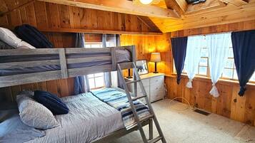 8 quartos, Wi-Fi de cortesia, roupa de cama