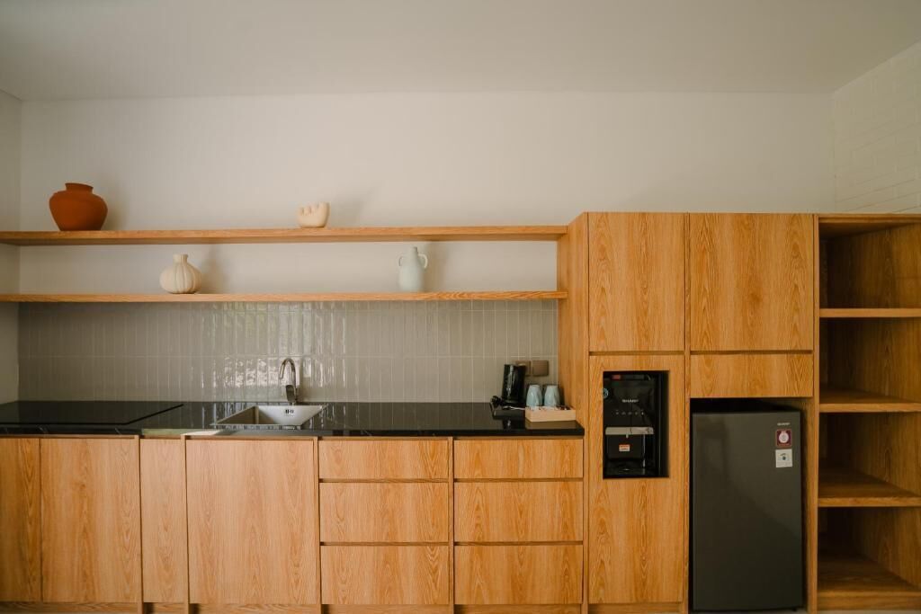 Villa, 1 Bedroom, Patio | Private kitchen | Fridge, stovetop, cookware/dishes/utensils