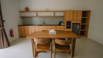 Villa, 1 Bedroom, Patio | Dining