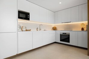 Private kitchen - Boutique luxury on the Costa del Sol - golf, sea & unforgettable comfort! (Bloque 1, Piso 2, Escalera 1, Puerta C)