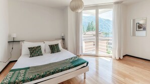 3 bedrooms, iron/ironing board, free WiFi - Detached house with swimming pool (MOLINI POOL HOUSE) (Maroggia)