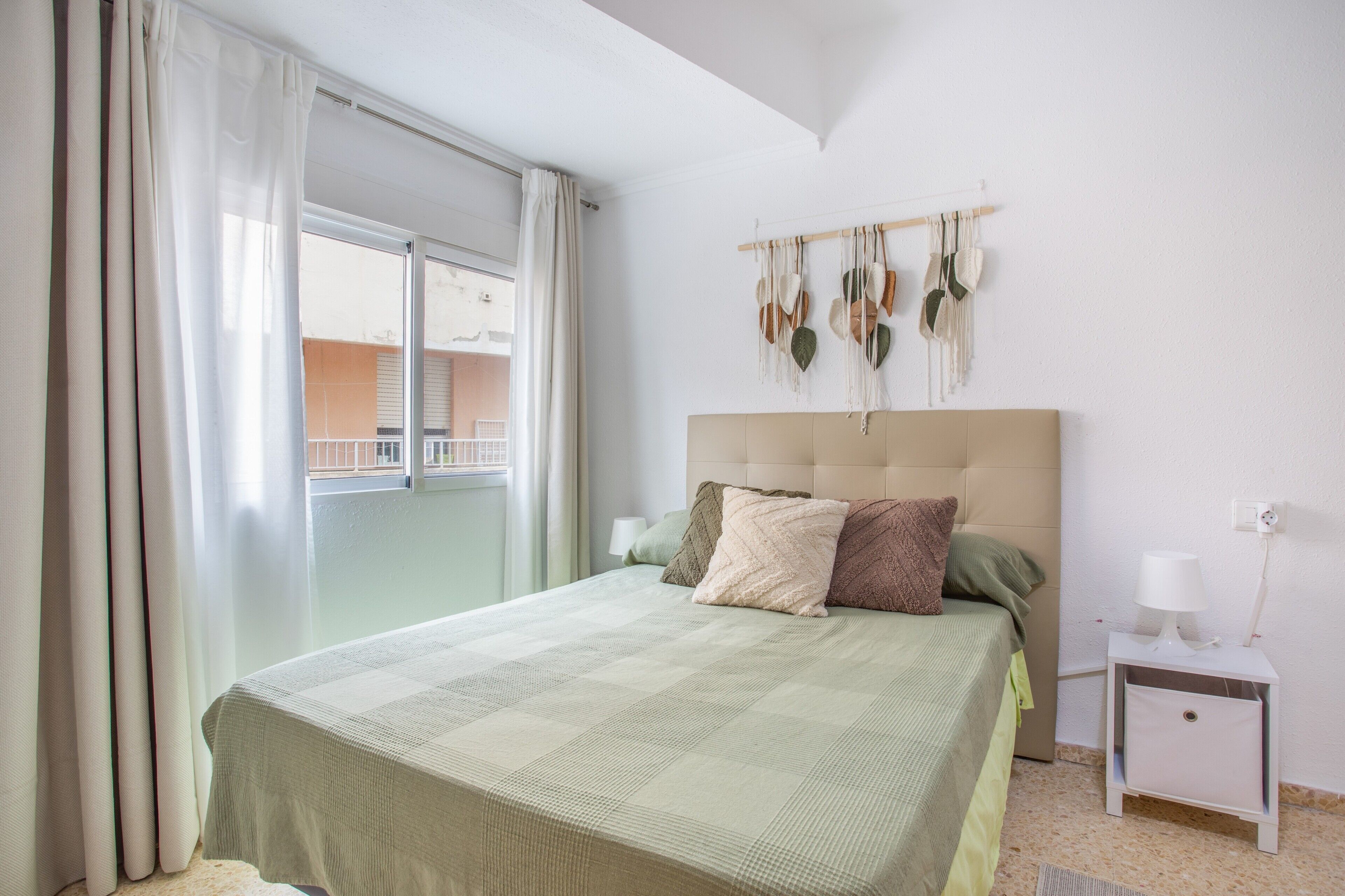 2 dormitorios, tabla de planchar con plancha, wifi y ropa de cama