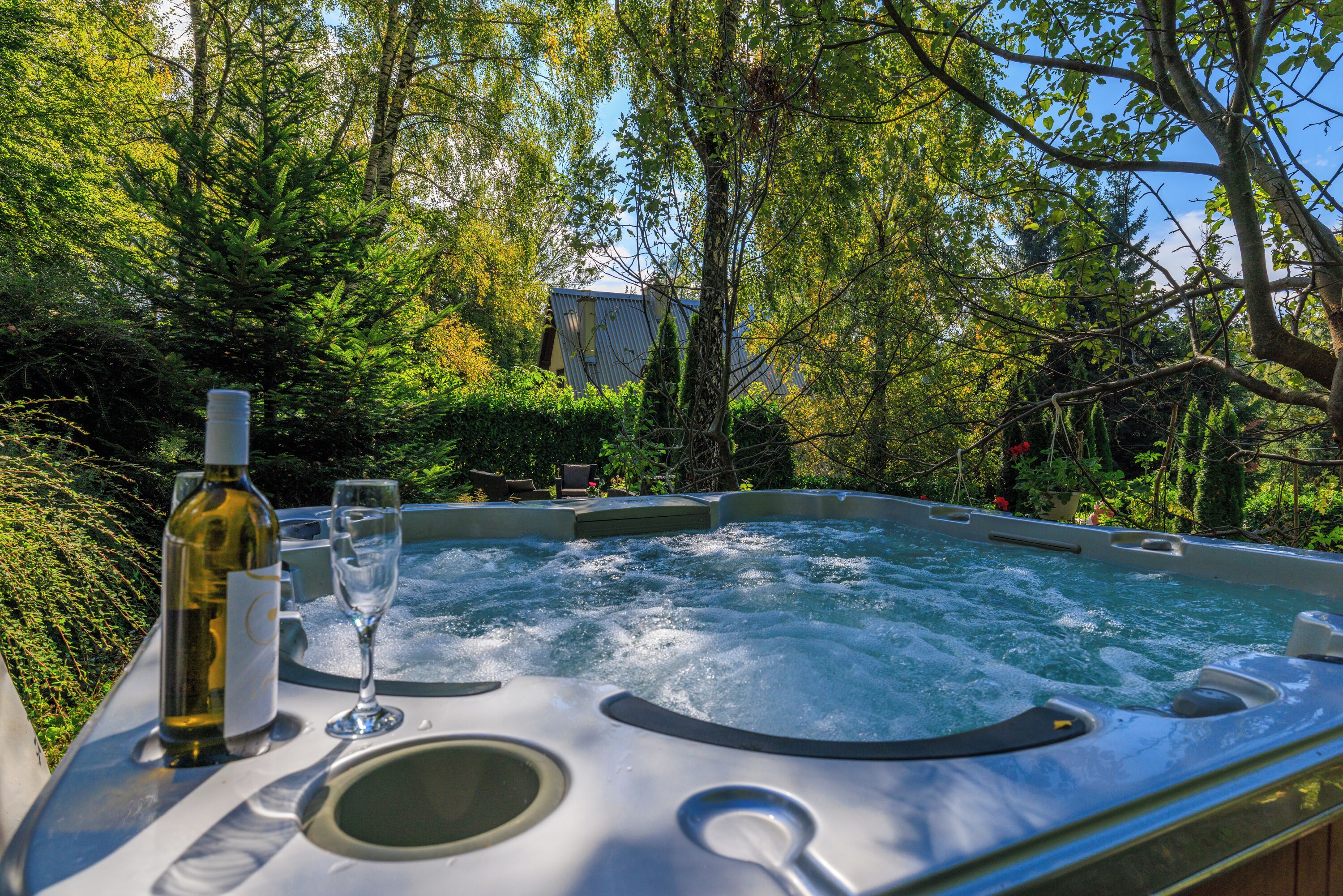 Baignoire à remous extérieure