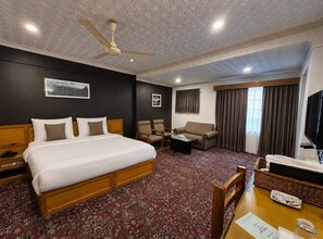 Panoramic Room, Garden View | Desk, free WiFi - Hotel Meridien River Front Rajbagh (Srinagar)