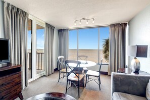 TV - One Bedroom Condo in Bayside at Sandestin (Miramar Beach)
