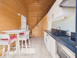 Fridge, microwave, dishwasher, coffee/tea maker