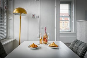 Studio | Restauranger