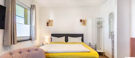1 chambre, fer et planche Ă repasser, Wi-Fi, literie fournie