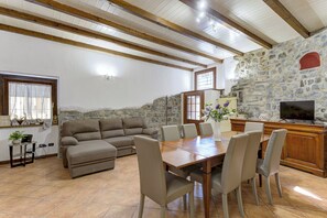 Apartment, 1 Bedroom | Interior - Argegno Vintage by Wonderful Italy (Argegno)