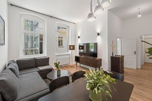 Comfort Studio, City View | Living area - The Remise Mitte Loft (Mitte)