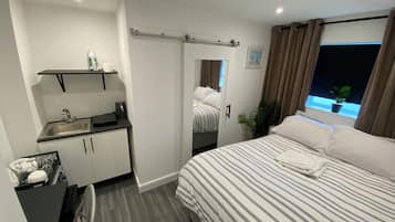 Studio, 1 Bedroom | 1 bedroom