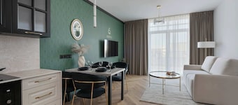 Elegant Apartment with Balcony | Air Conditioning | Close to the Spa.