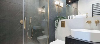 Elegant Apartment with Balcony | Air Conditioning | Close to the Spa.