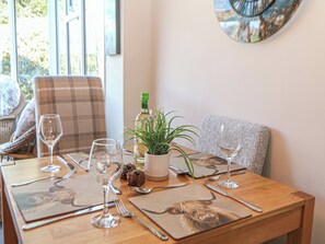 Dining - Pine Cottage (Hope Valley)