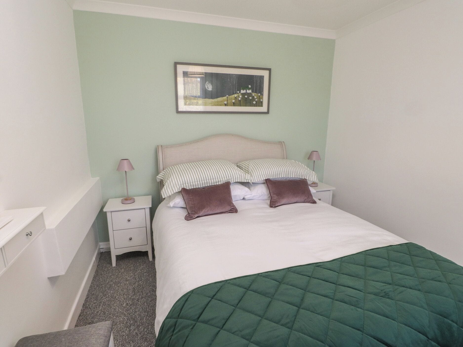 2 chambres, Wi-Fi gratuit, décoration personnalisée