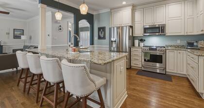 Spacious home in safe and accessible area! Close to Hull Street, TurnPike, & RVA