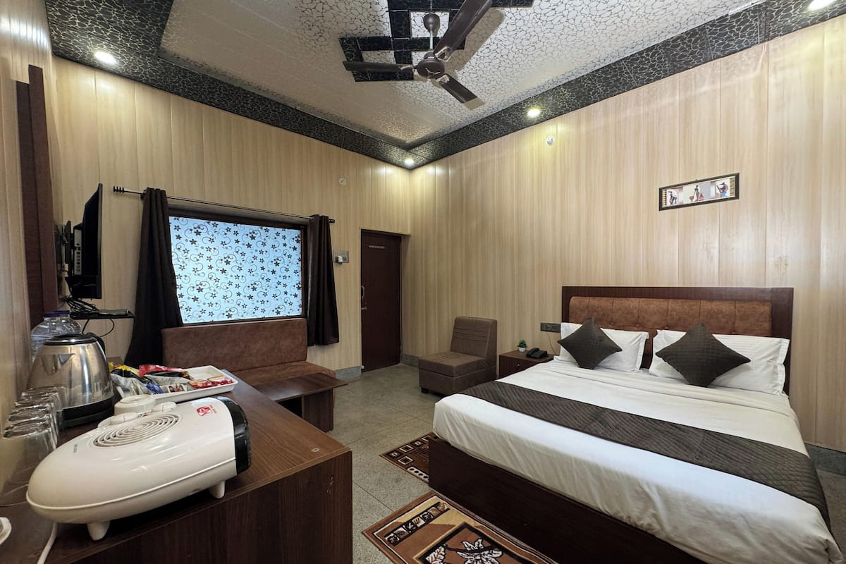 Deluxe Room | Free WiFi