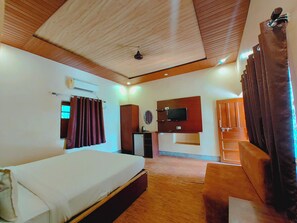 Room - Shree Gulab Mansion Hotel and Restaurant (Prayagraj)