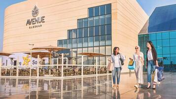Shopping mall