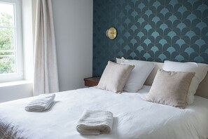 Room - Vrbo Property (Langrune-sur-Mer)