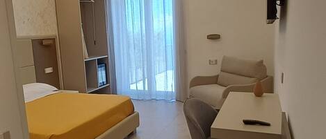 Room, Sea View | Desk, free WiFi