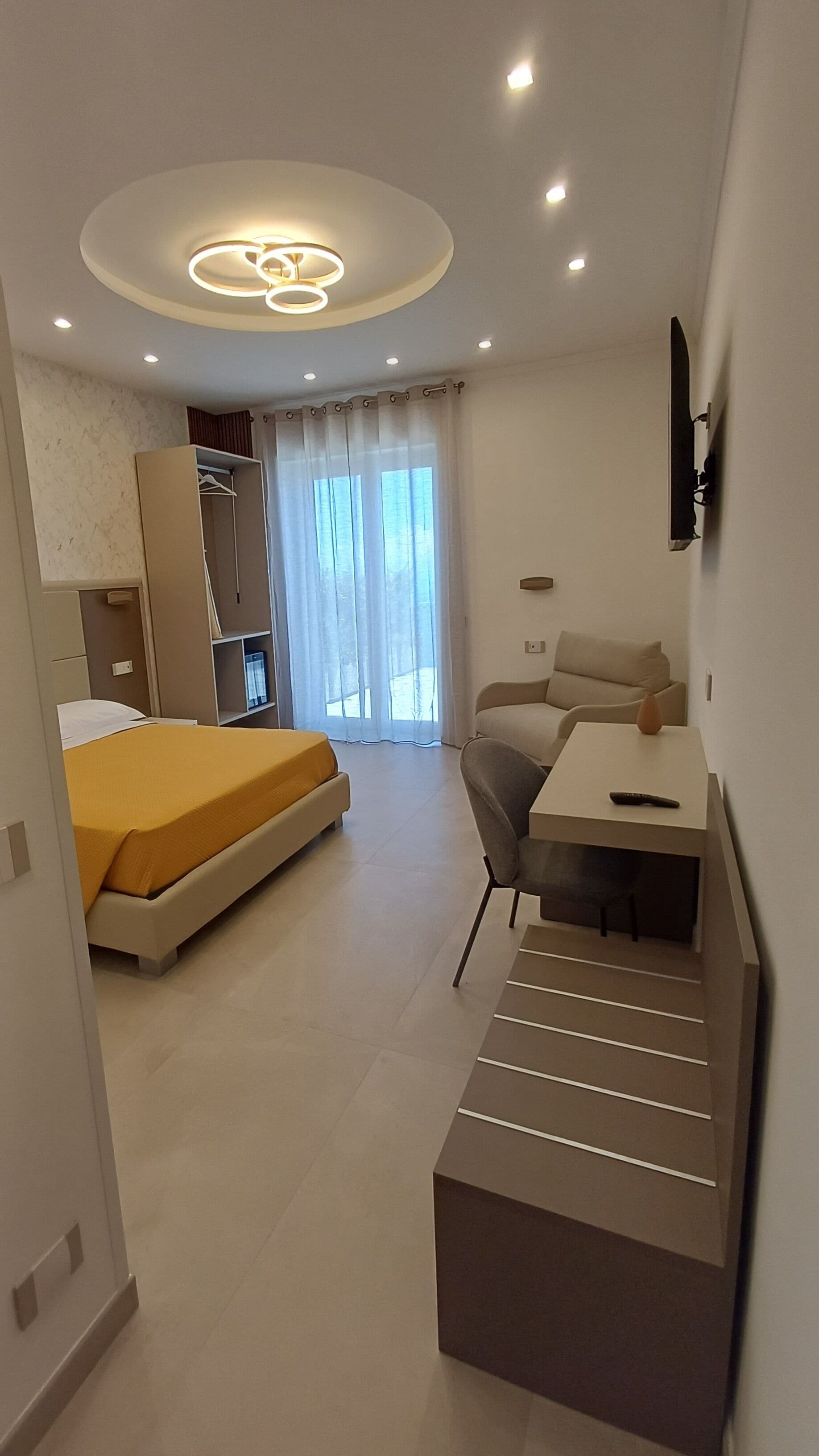 Triple Room, Sea View (Leo) | Minibar, desk, free WiFi, bed sheets