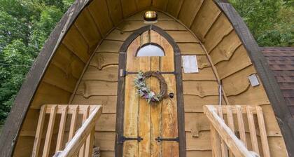 Bear Minimum - Tiny Home with Cold Mountain Views