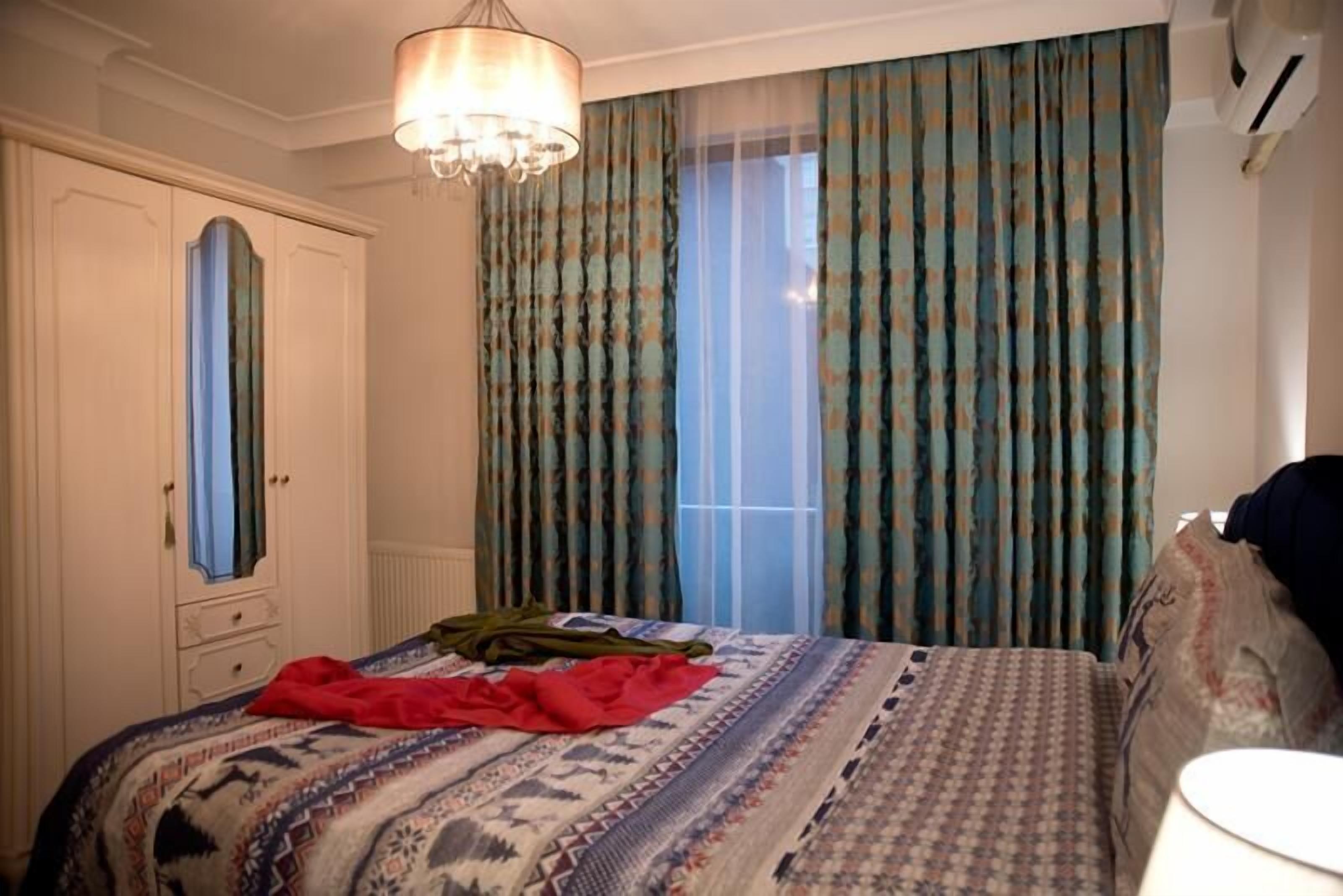 Deluxe Condo