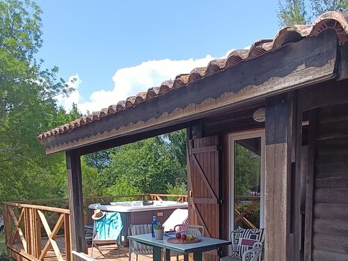 Chalet avec terrasse - 4 pers.