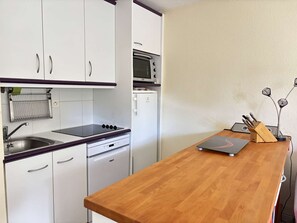Fridge, microwave, oven, stovetop - Comfortable house with terrace - 6 guests (Moliets-et-Maa)