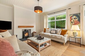 House - Fern Hill - Close to Village and Beach (Saundersfoot)