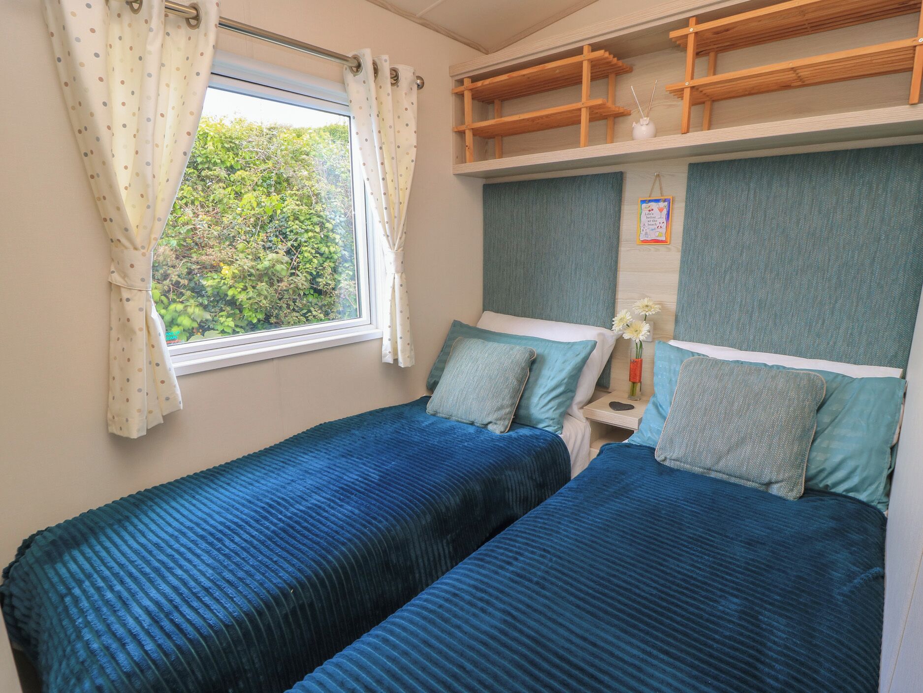 2 bedrooms, free WiFi, individually decorated, individually furnished