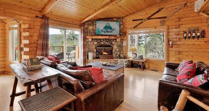 Aspen Bear Retreat | Spa, Mountain Views, Near Bear Mountain & Slopes Sleeps 8