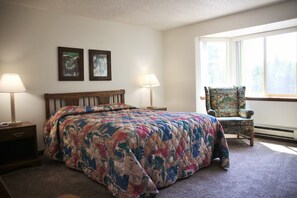 1 bedroom, WiFi, bed sheets - Cozy 1-bedroom apartment in amazing Island Park with AC and gym (Island Park)