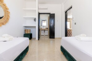 In-room safe, iron/ironing board, free WiFi, bed sheets - Villa Lilimoun, Ourika road, Marrakech (Rha)