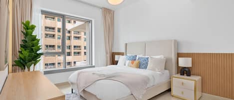 City Apartment, 2 Bedrooms, Lake View