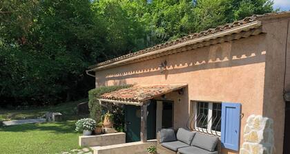 Charming Private Cottage with Garden & Parking in Bar-sur-Loup