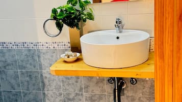 Phòng đôi, dịch vụ dọn phòng | Phòng tắm