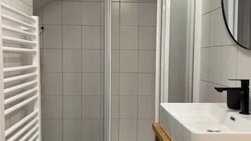 Dusche, Haartrockner