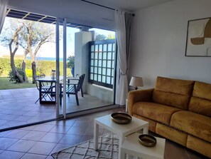 Living area - Vrbo Property (Lumio)