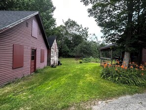 Exterior - Cape Rosier Farmhouse - Close to Bakeman Beach (Harborside)