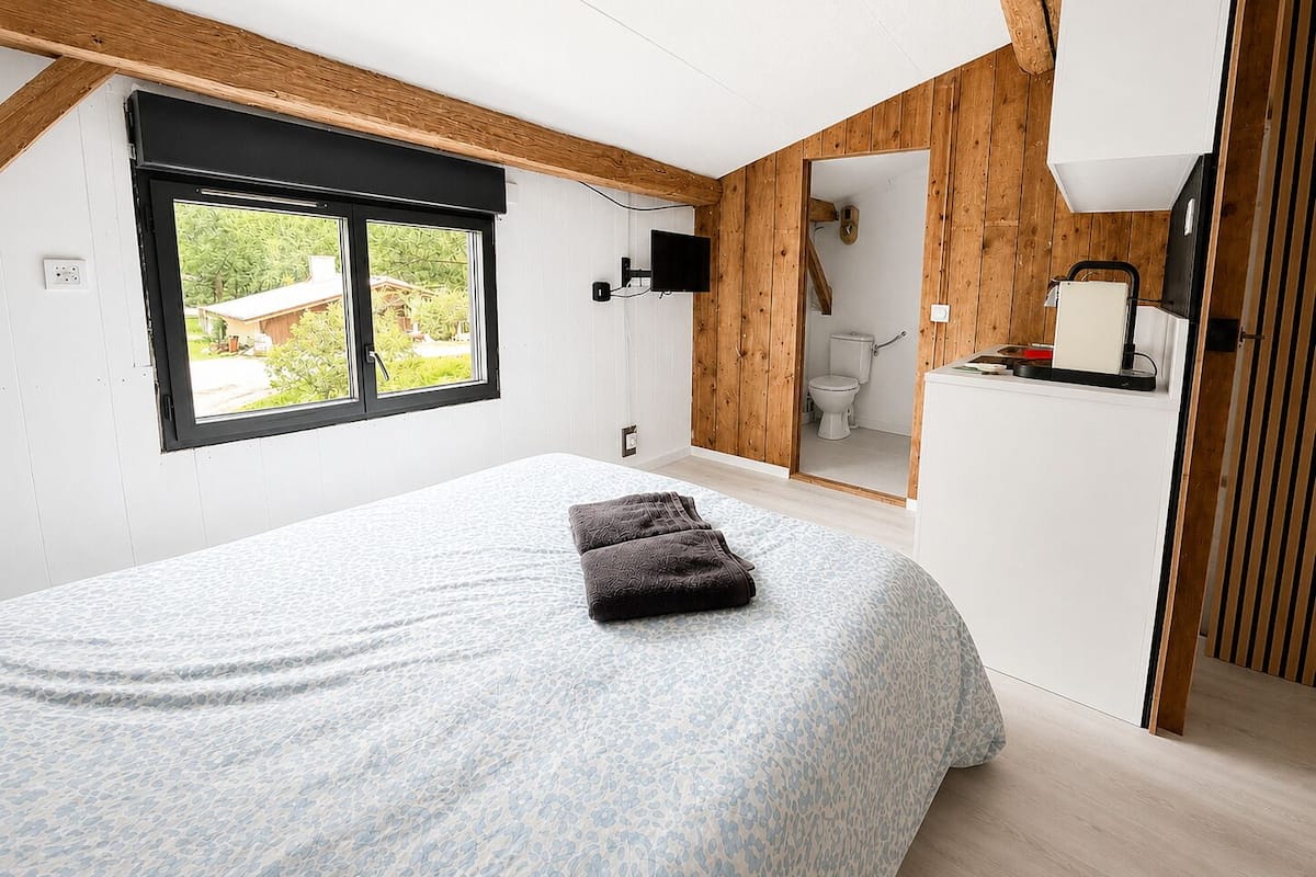 Estudio, baño en la habitación, vista al patio | Wifi gratis