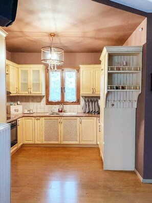 Ferienhaus | 3 Schlafzimmer, Internetzugang