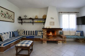 House - Seafront Cozy Villa - Corfu Homely Getaway (Corfu)