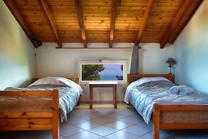 4 bedrooms - Seafront Cozy Villa - Corfu Homely Getaway (Corfu)