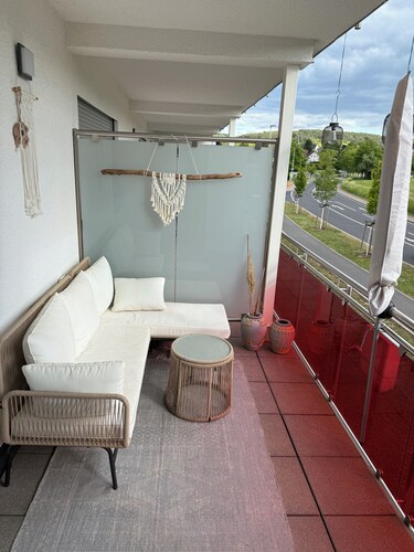 Moderne Ferienwohnung mitten im Grünen.
