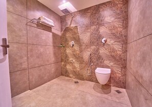 Bathroom - Jose Villa Kanthalloor by VOYE HOMES (Kanthalloor)